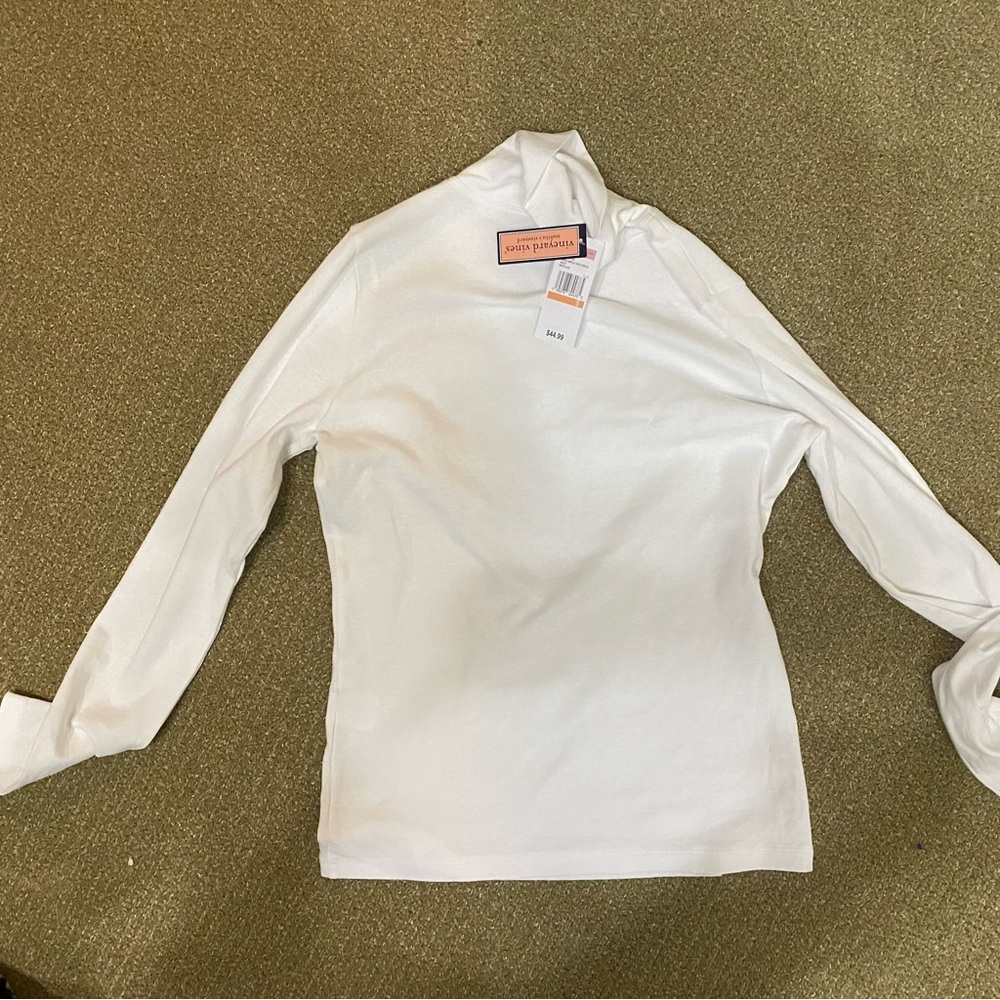 Vineyard vines women’s white turtleneck top NWT size small